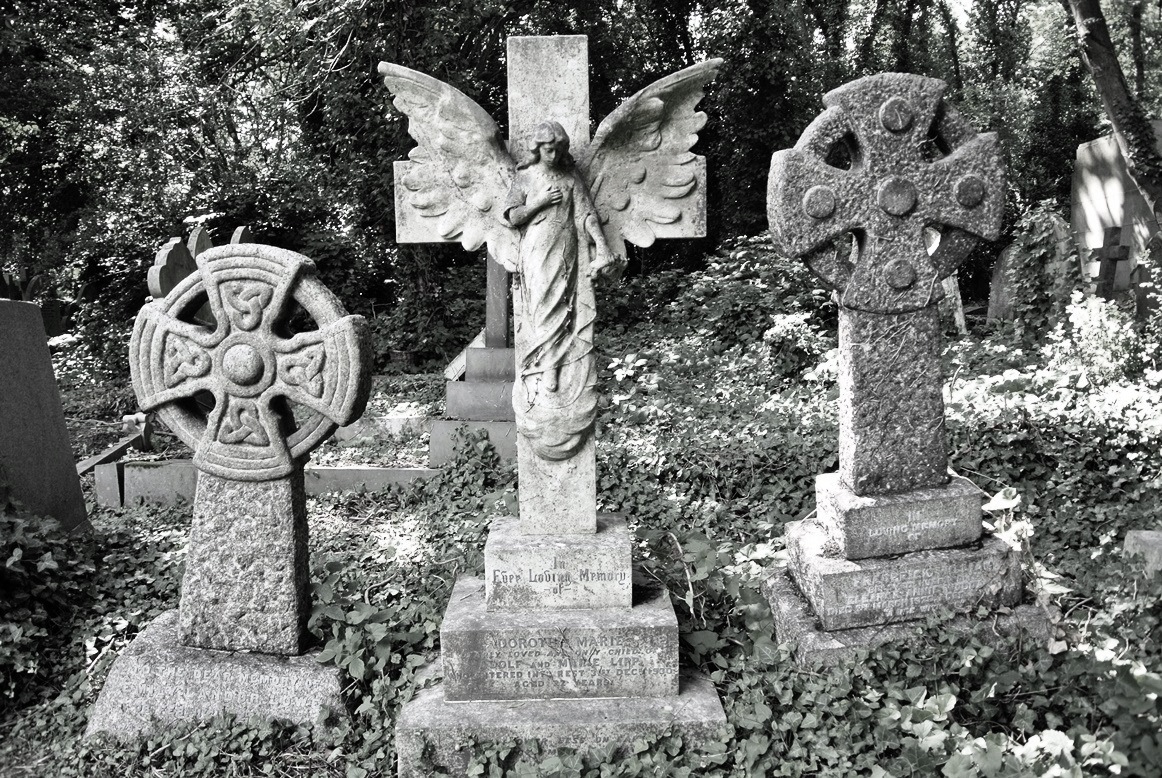 Keltische Kreuze mit Engel